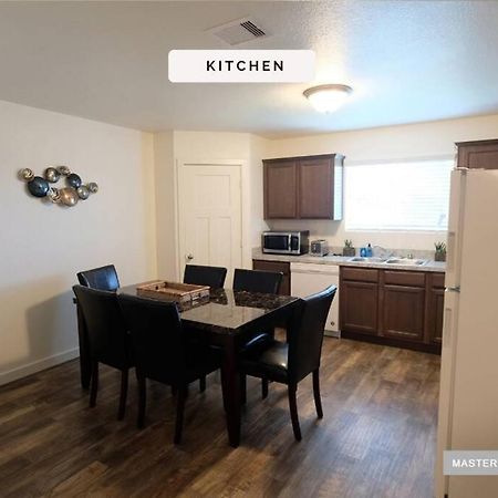 Вилла 3 Story, 3 Bdrm, 4 Beds, 2 Bath, North Houston, Iah - 10B Экстерьер фото